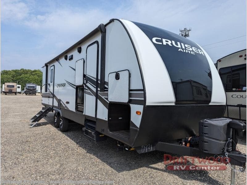 Used 2021 CrossRoads Cruiser Aire CR28BBH available in Clermont, New Jersey