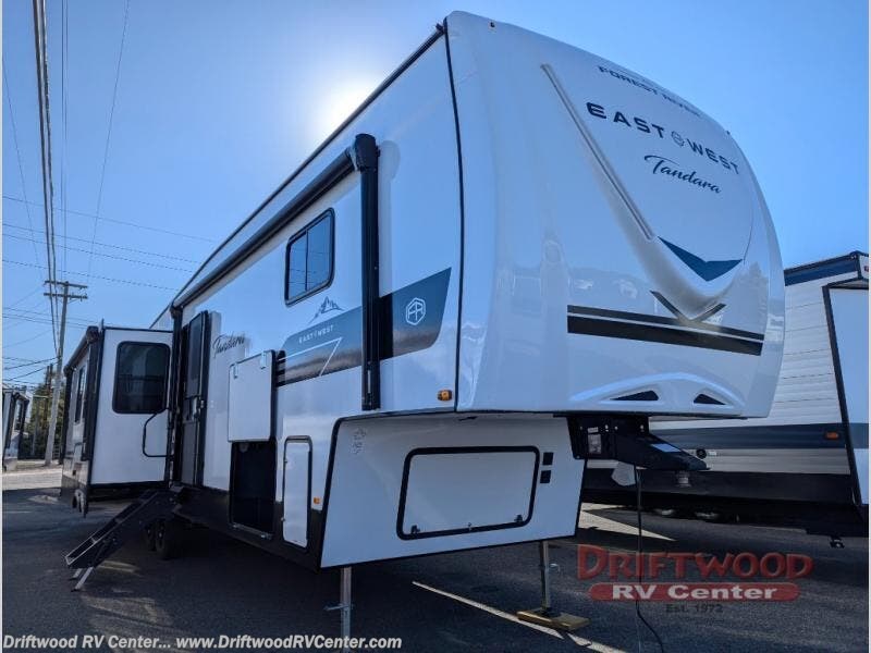 New 2026 East to West Tandara 388LR available in Clermont, New Jersey