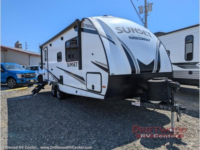 Used 2024 CrossRoads Sunset Trail SS212RB available in Clermont, New Jersey