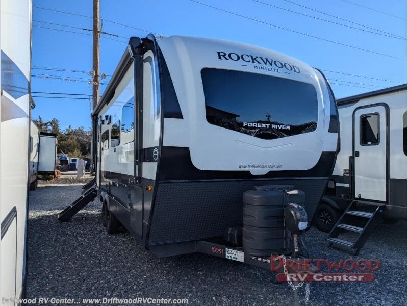 New 2026 Forest River Rockwood Mini Lite 2205S available in Clermont, New Jersey