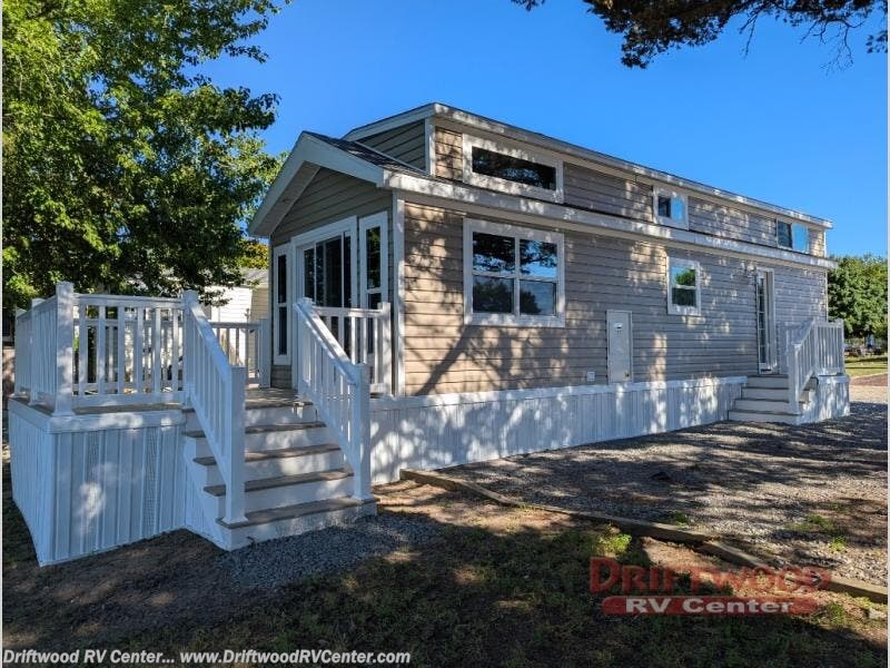 New 2026 RC Industries Canterbury Parkvue P38-SSL FLIP available in Clermont, New Jersey