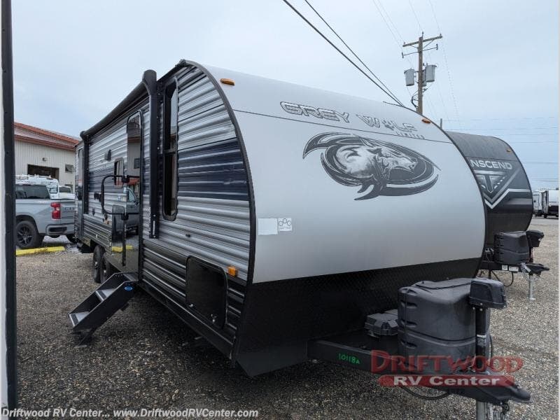 Used 2022 Forest River Cherokee Grey Wolf 26DBH available in Clermont, New Jersey