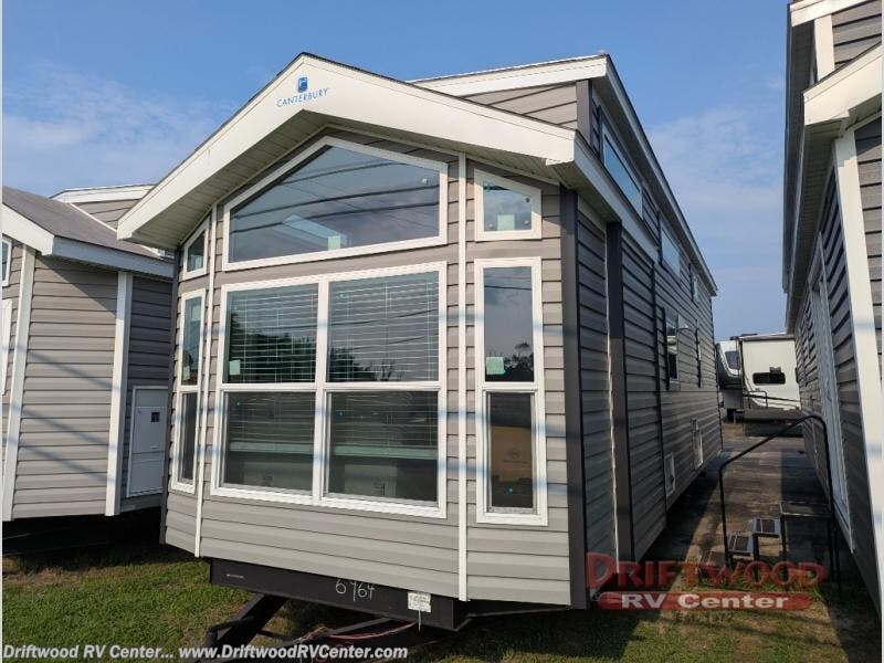 New 2027 RC Industries Canterbury Parkvue P38-CKL-DF available in Clermont, New Jersey