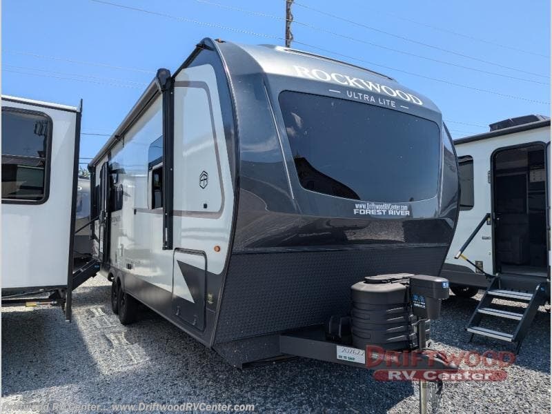 New 2027 Forest River Rockwood Ultra Lite 302RDT available in Clermont, New Jersey