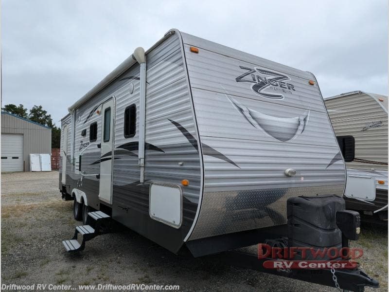Used 2016 CrossRoads Zinger ZT28BH available in Clermont, New Jersey