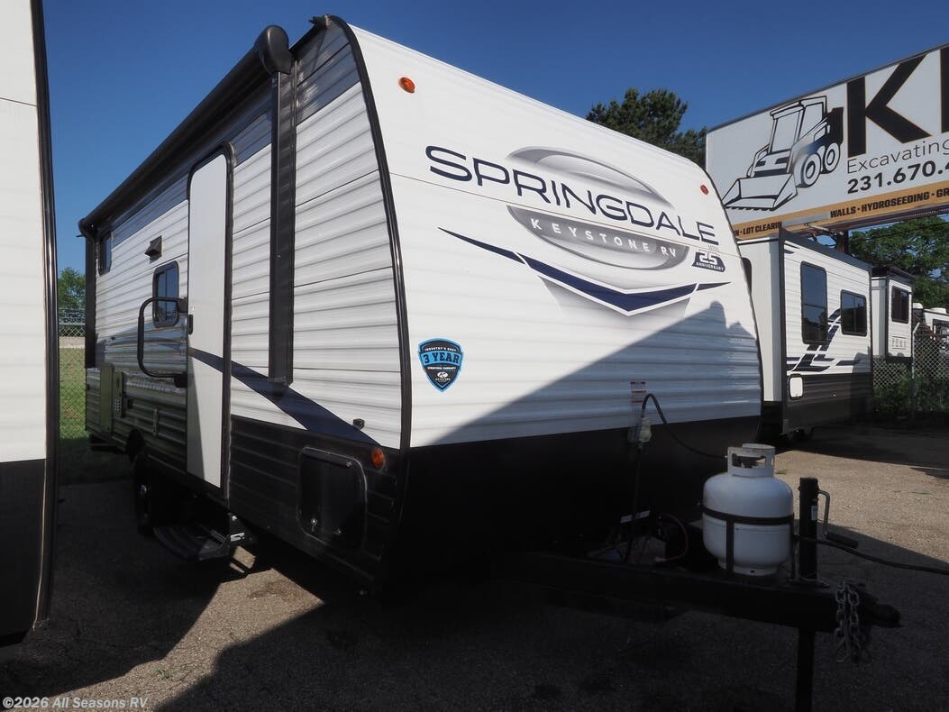 New 2024 Keystone Springdale Mini 1810BH available in Muskegon, Michigan