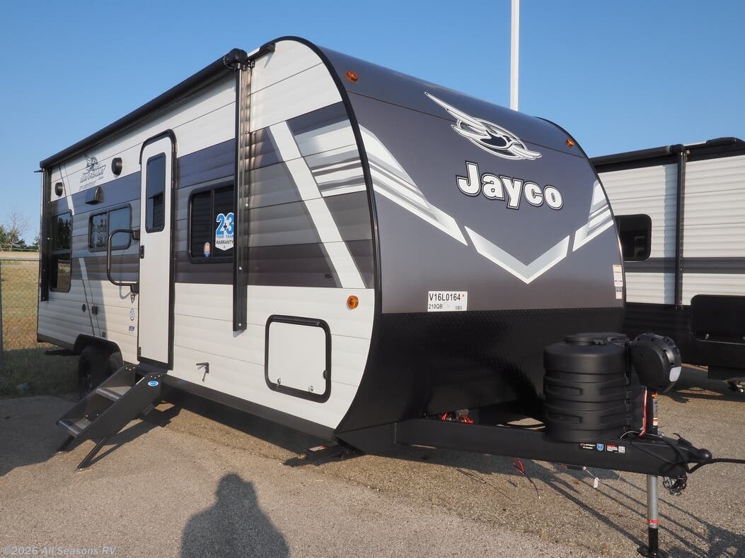 New 2027 Jayco Jay Flight SLX 172DB available in Muskegon, Michigan