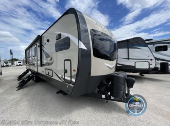 Used 2020 Forest River Flagstaff Classic Super Lite 831CLBSS available in Kyle, Texas