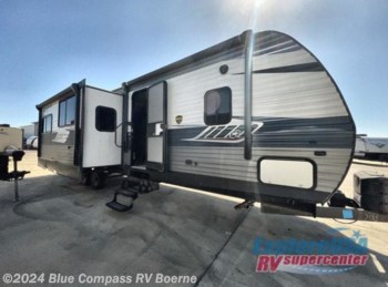 Used 2019 CrossRoads Longhorn 333DB available in Boerne, Texas
