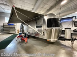 Used 2019 Airstream International Signature 27fb International available in Boerne, Texas