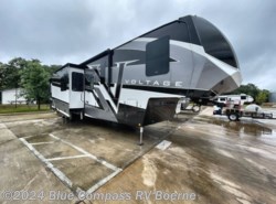 New 2025 Dutchmen Voltage 4225 available in Boerne, Texas