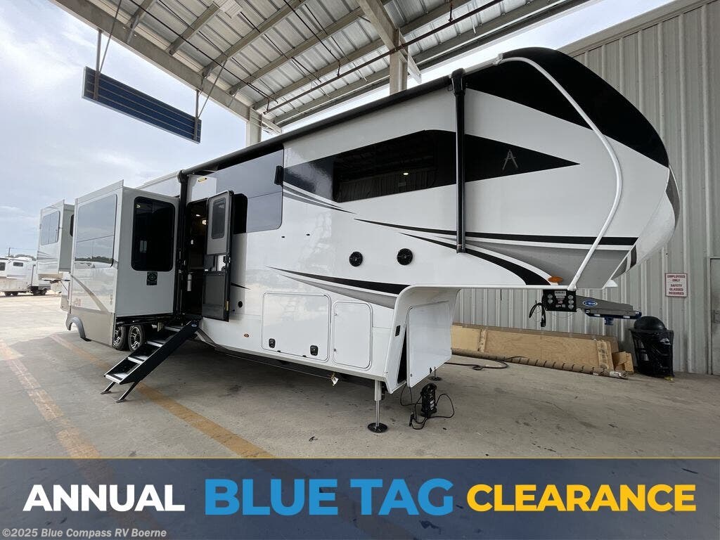 New 2025 Grand Design Solitude 376RD available in Boerne, Texas