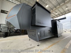 New 2026 Dutchmen Voltage V-Series 3850 available in Boerne, Texas