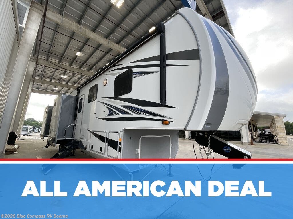 Used 2020 Highland Ridge Silverstar SF427BHS available in Boerne, Texas