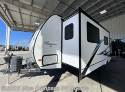 Used 2021 Coachmen Freedom Express Ultra Lite 259FKDS available in Boerne, Texas