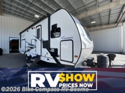 Used 2021 Coachmen Freedom Express Ultra Lite 259FKDS available in Boerne, Texas