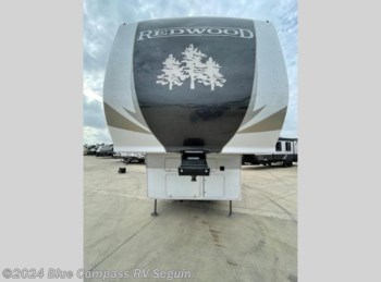 New 2022 CrossRoads Redwood 4001LK available in Seguin, Texas