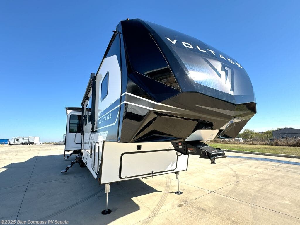 New 2025 Dutchmen Voltage Triton 4271 available in Seguin, Texas