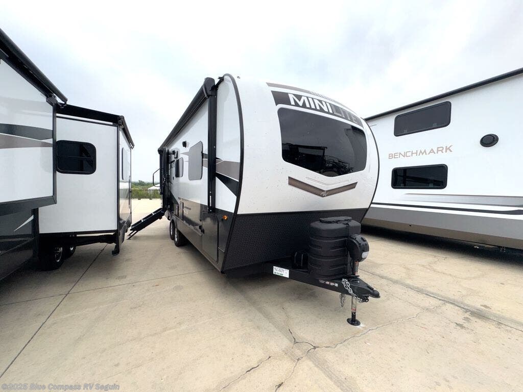 New 2025 Forest River Rockwood Mini Lite 2511S available in Seguin, Texas