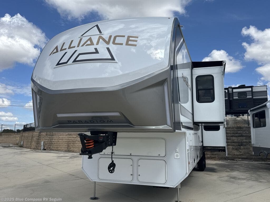 New 2025 Alliance RV Paradigm 382RK available in Seguin, Texas