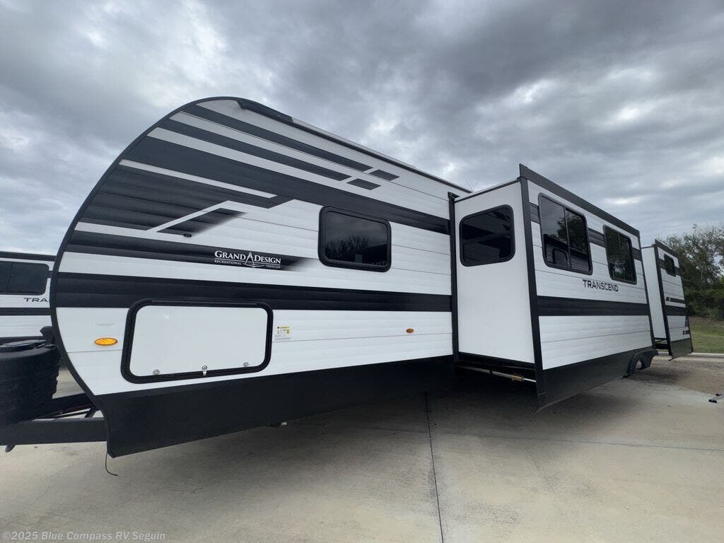 New 2026 Grand Design Transcend 325BHT available in Seguin, Texas