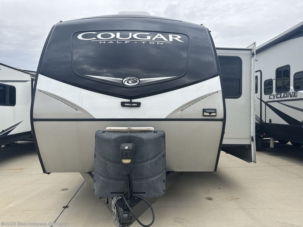 Used 2020 Keystone Cougar Half-Ton 29FKD available in Seguin, Texas