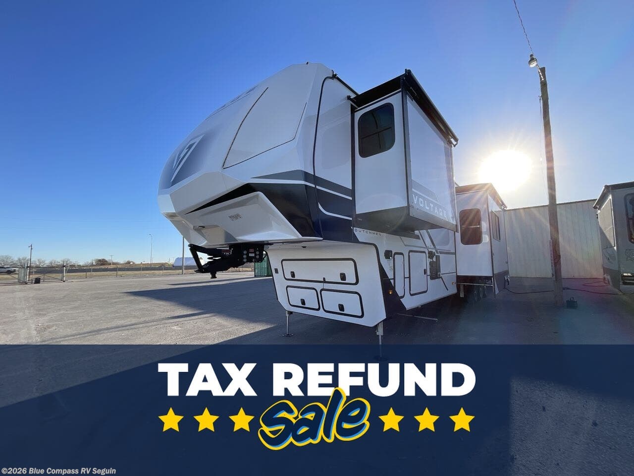 New 2026 Dutchmen Voltage V-Series 4250 available in Seguin, Texas