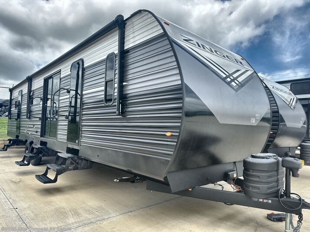 New 2026 CrossRoads Zinger 390DB available in Seguin, Texas