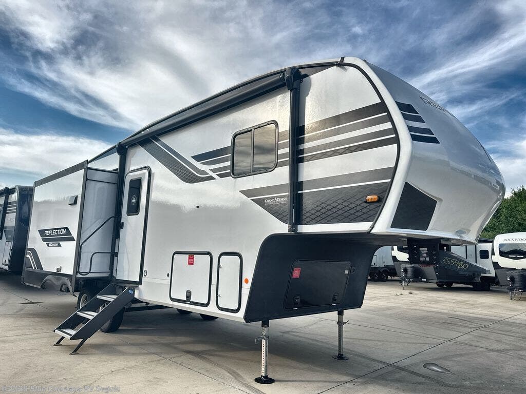 New 2026 Grand Design Reflection 100 Series 28RL available in Seguin, Texas