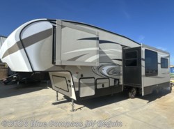 Used 2018 Keystone Cougar X-Lite 25RES available in Seguin, Texas