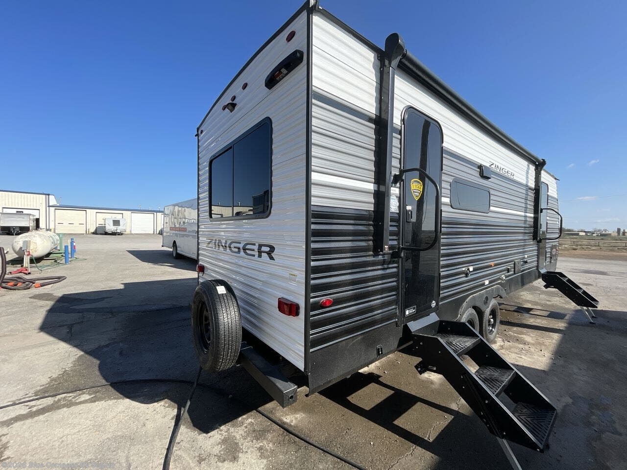 New 2026 CrossRoads Zinger 260RL available in Seguin, Texas