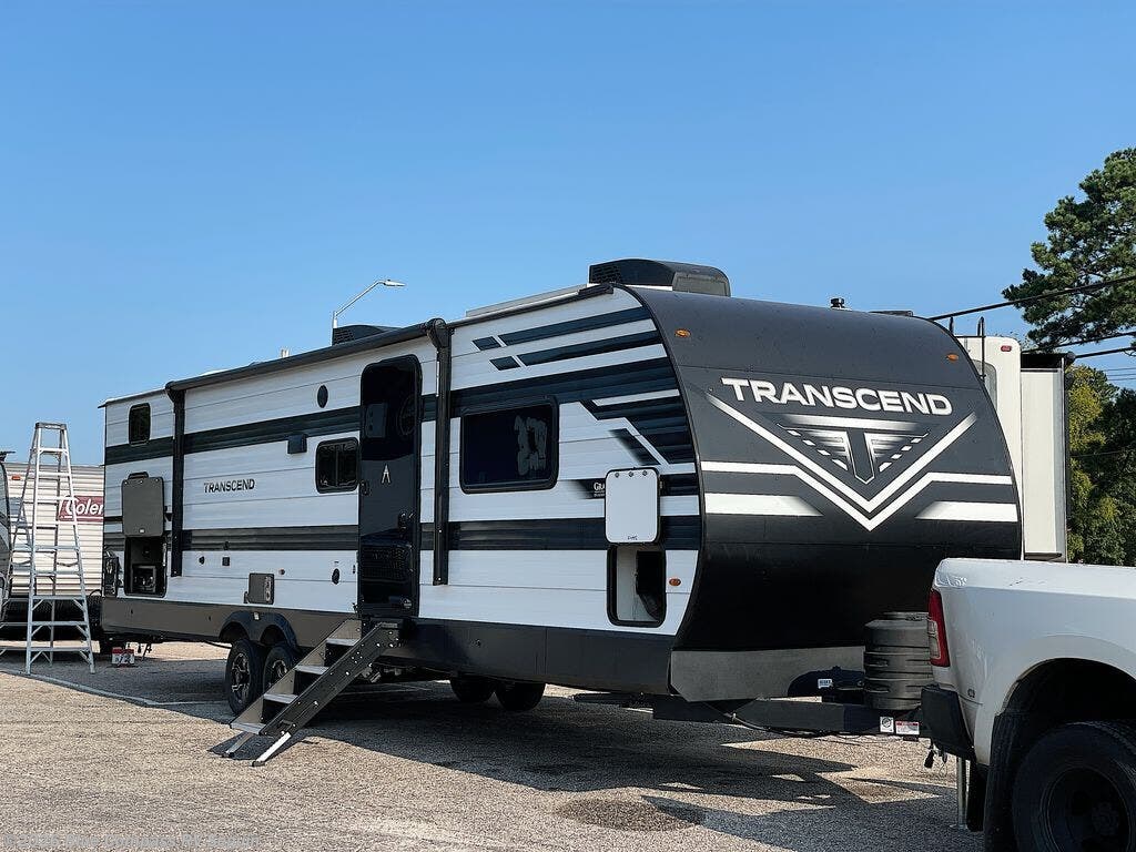 New 2026 Grand Design Transcend Xplor 335BHT available in Seguin, Texas