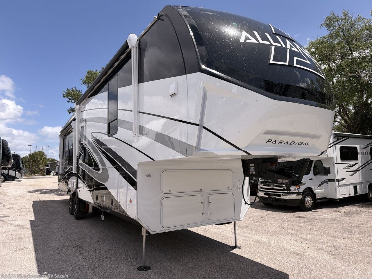 New 2026 Alliance RV Paradigm 340RL available in Seguin, Texas