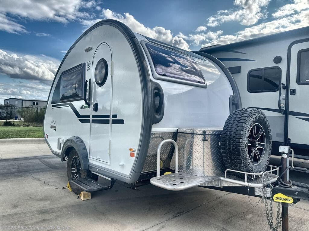 Used 2021 NuCamp TAB 320 S  available in Seguin, Texas