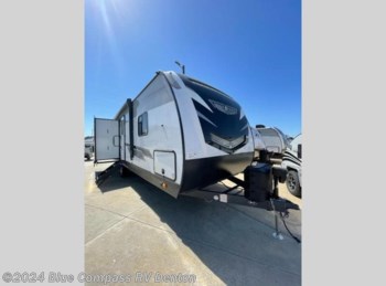 New 2022 Cruiser RV Radiance Ultra Lite R27RE available in Denton, Texas