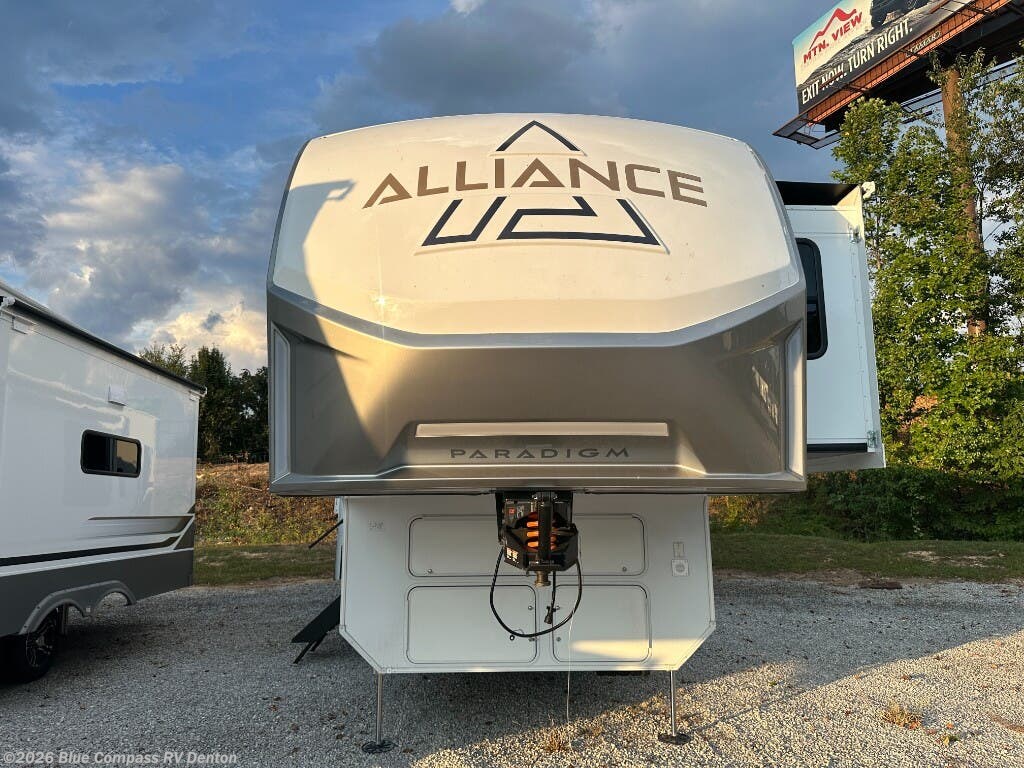 New 2026 Alliance RV Paradigm 395DS available in Denton, Texas
