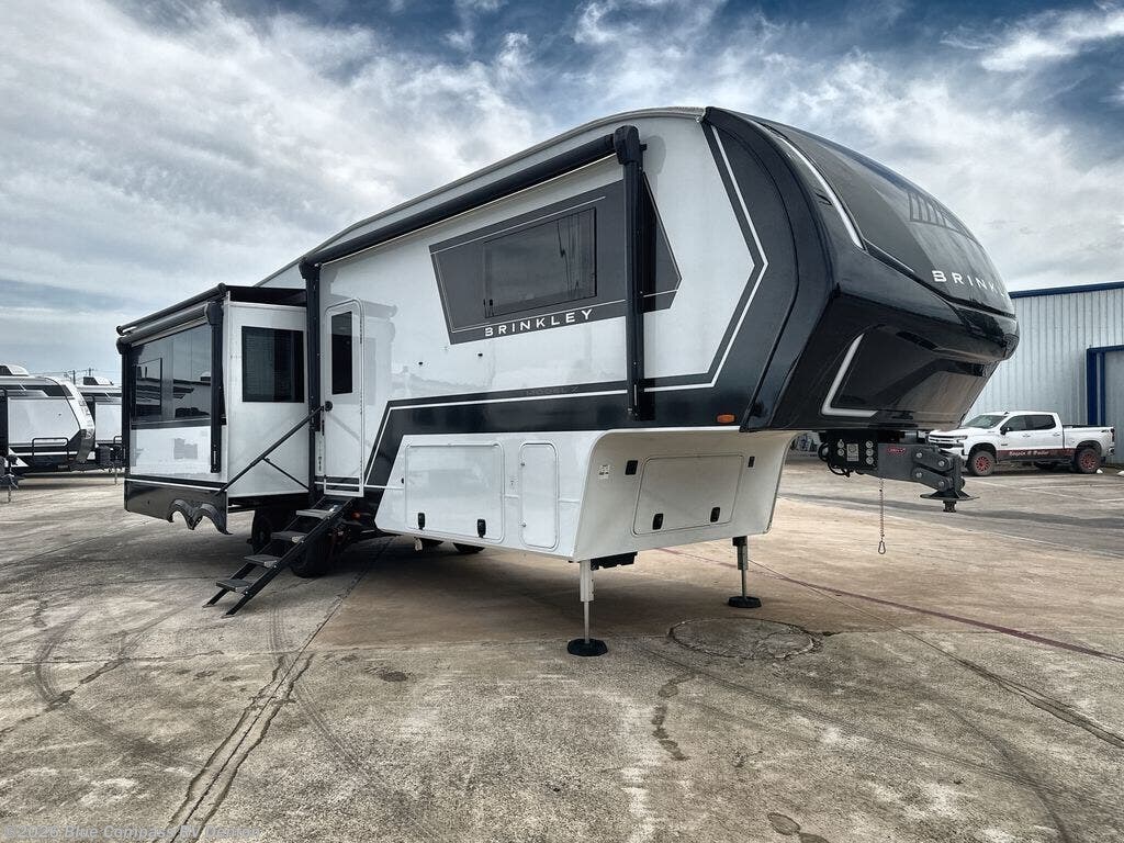 Used 2025 Brinkley RV Model Z 3100 available in Denton, Texas