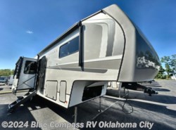 New 2025 Alliance RV Avenue 32RLS available in Norman, Oklahoma