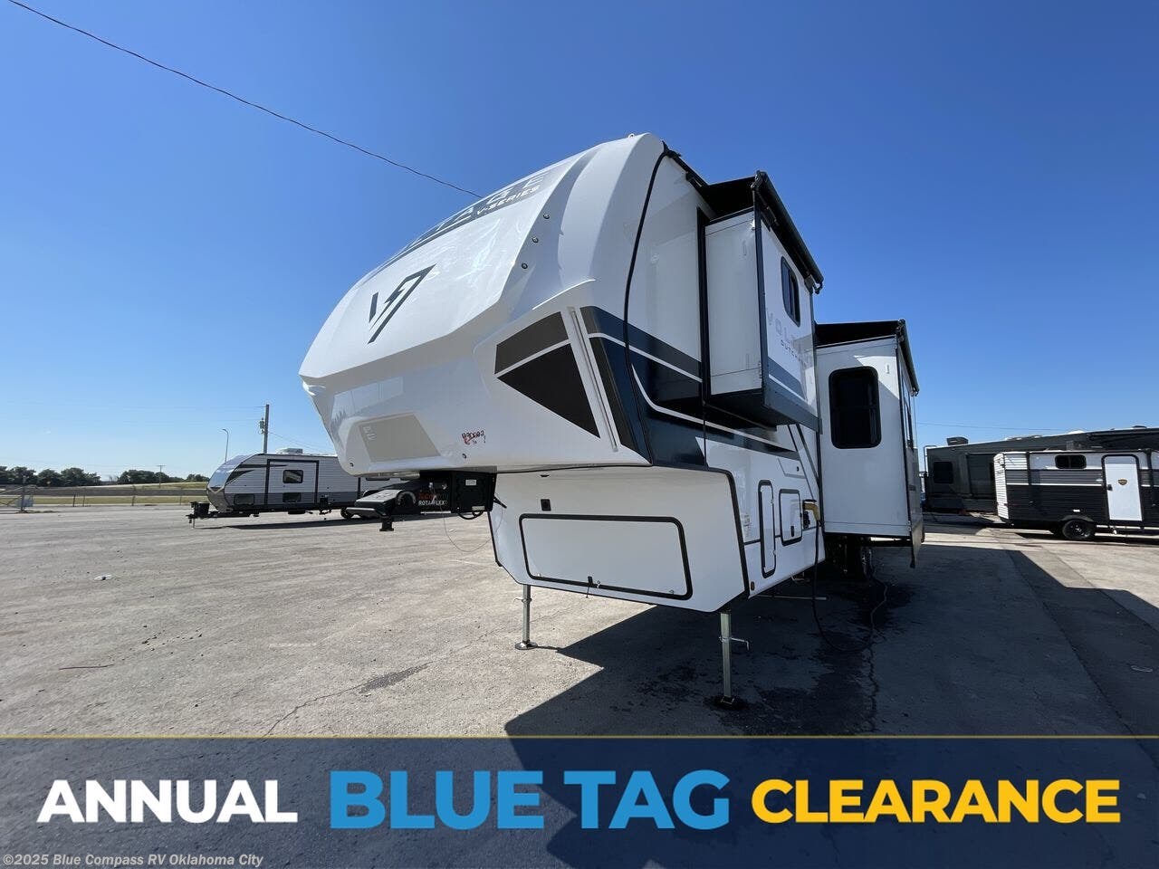 New 2026 Dutchmen Voltage V-Series 3800 available in Norman, Oklahoma
