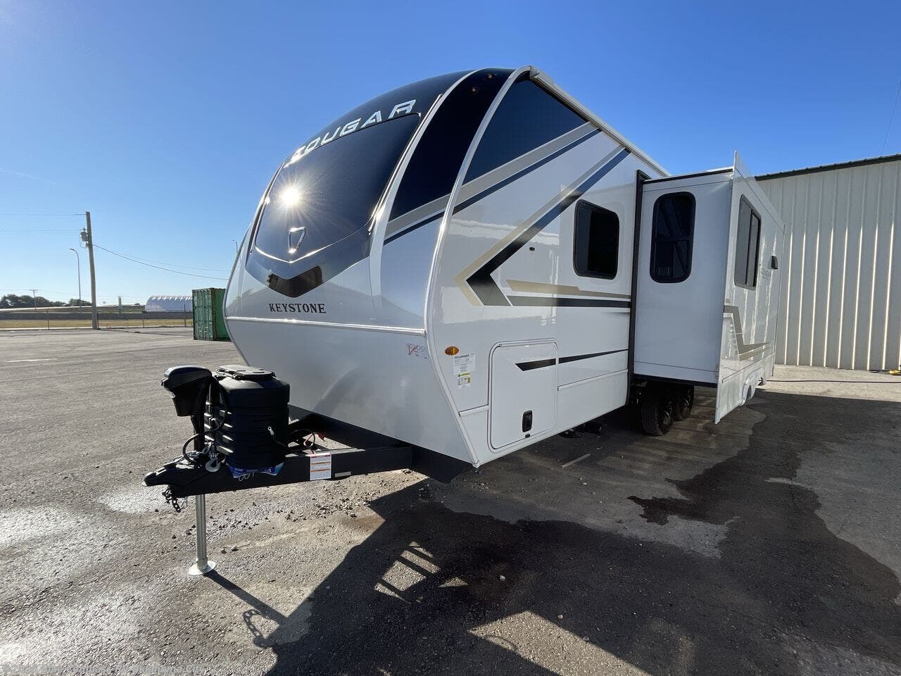 New 2026 Keystone Cougar Half-Ton 22MLS available in Norman, Oklahoma