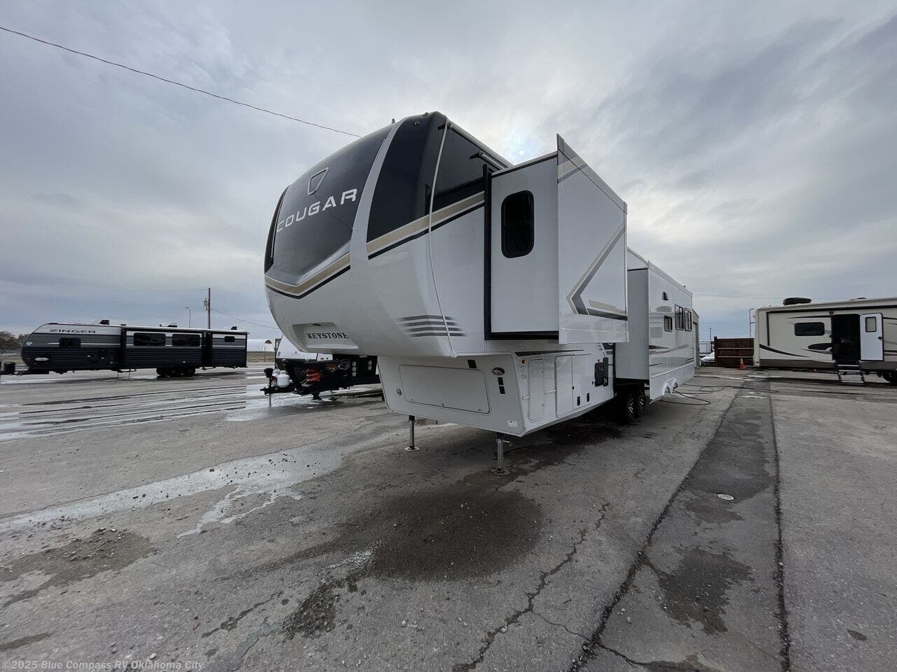 New 2026 Keystone Cougar 320RDS available in Norman, Oklahoma