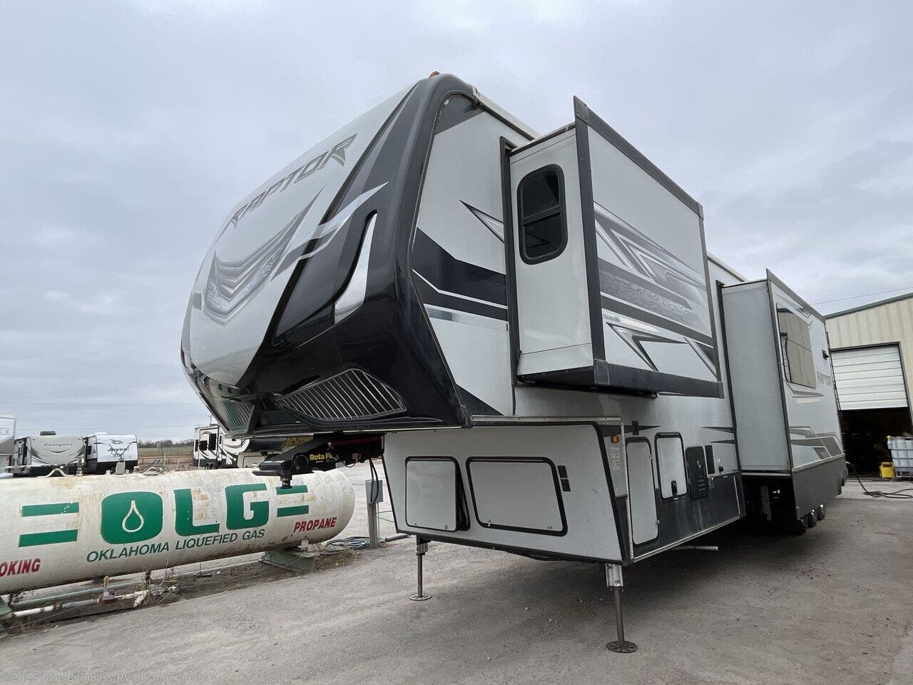 Used 2019 Keystone Raptor 425TS available in Norman, Oklahoma