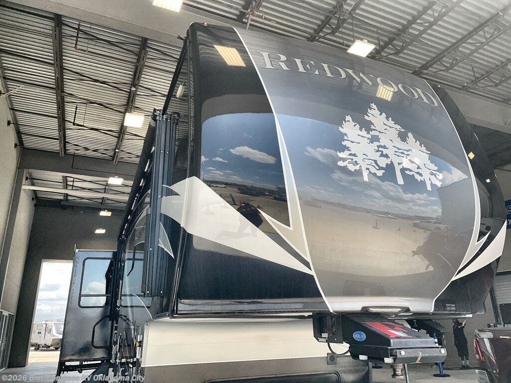 Used 2021 CrossRoads Redwood 4001LK available in Norman, Oklahoma