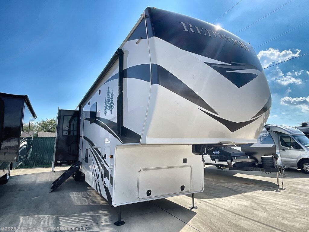 Used 2021 CrossRoads Redwood 4001LK available in Norman, Oklahoma