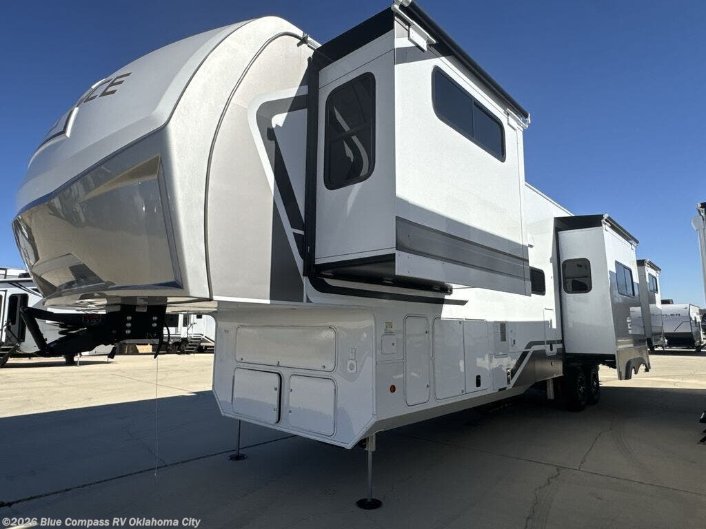 New 2026 Alliance RV Paradigm 395DS available in Norman, Oklahoma