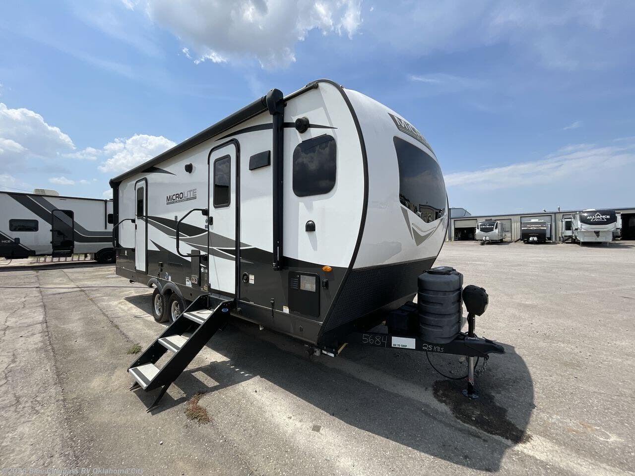 Used 2025 Forest River Flagstaff Micro Lite 25FKBS available in Norman, Oklahoma