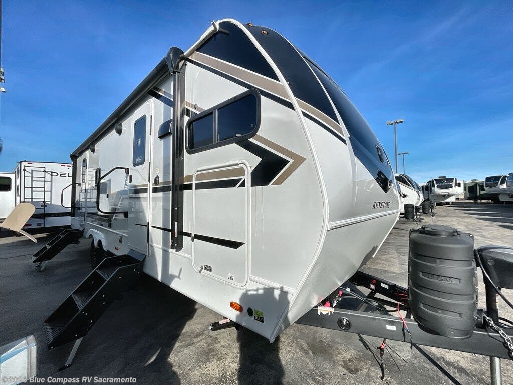 New 2026 Keystone Cougar Western Elevation 25FKWE available in Rancho Cordova, California