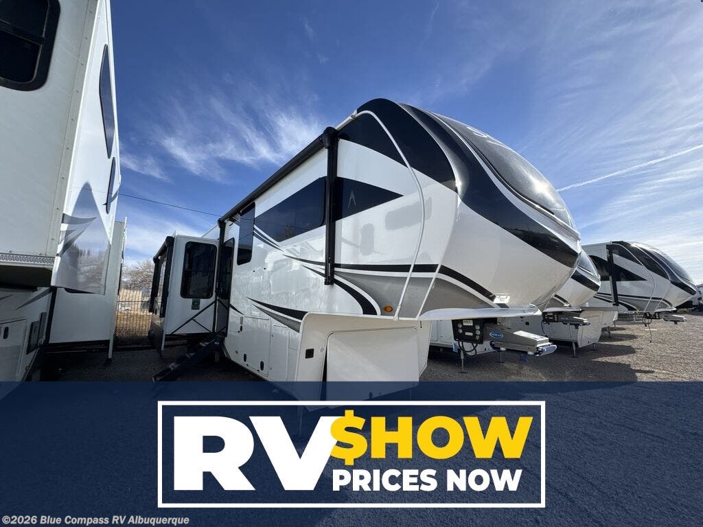 New 2025 Grand Design Solitude 391DL available in Albuquerque, New Mexico