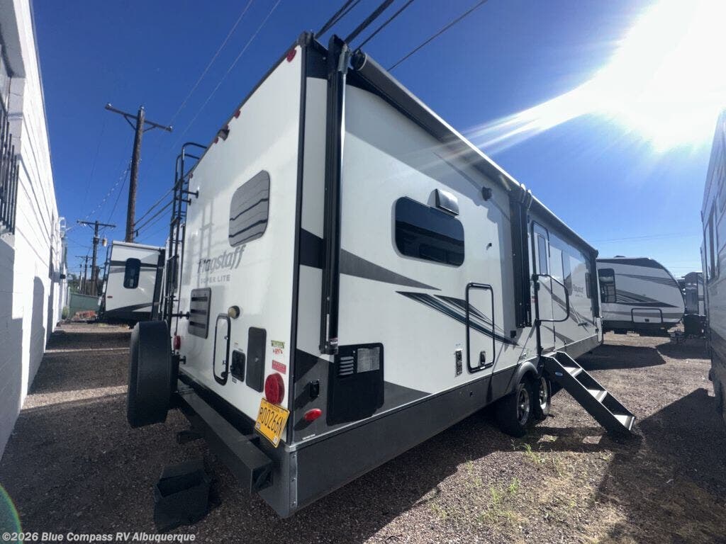 Used 2021  Forest River Flagstaff 29RKWS by Forest River from Blue Compass RV Albuquerque in Albuquerque, NM