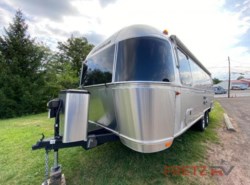 Used 2023 Airstream International 25RB Twin available in Souderton, Pennsylvania